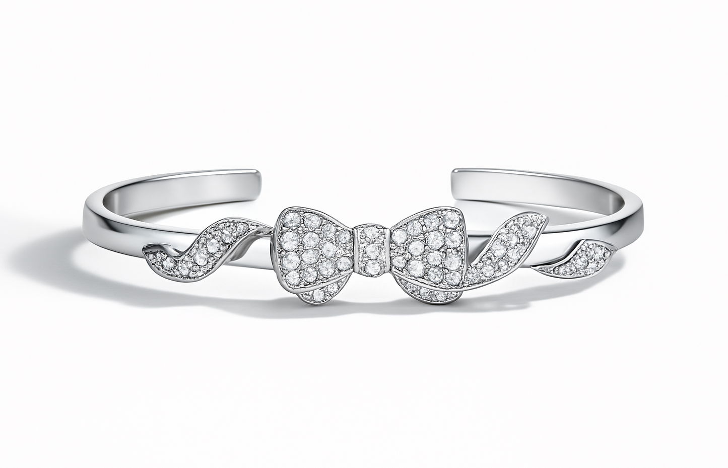 Elegant Shine Bangle – Luxury Adjustable Bracelet (Gold & Silver Edition)